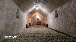 نمای اتاق های زیرزمینی اقامتگاه بوم گردی قلعه ی پنهان بهرام-آرادان - روستای ده سلطان